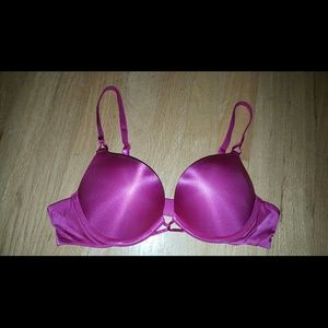 Victoria's Secret Miraculous bra 36AA in magenta