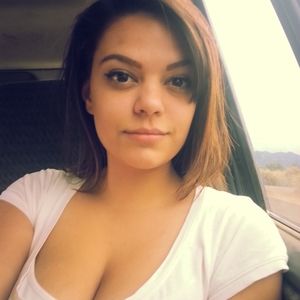 Meet your Posher, Marissa