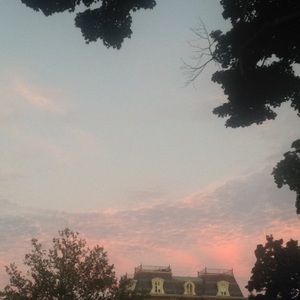 Meet your Posher, Claire