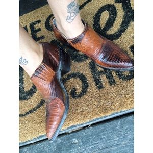 Vintage brown leather ankle western boots bootie