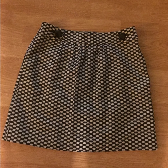 THREE BANANA REPUBLIC SKIRTS