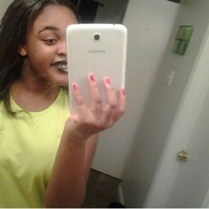 Meet your Posher, Hailey