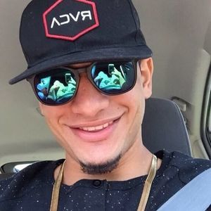 Meet your Posher, Nour