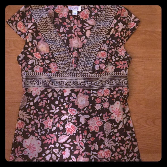 ANN TAYLOR LOFT short sleeve blouse
