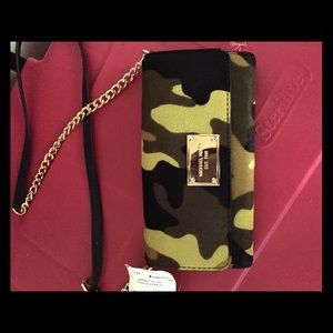 Michael Kors Camo Crossbody