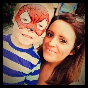 Meet your Posher, Angela
