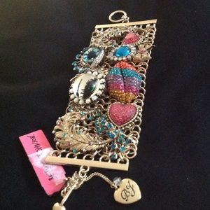 Betsey Johnson 'The Eyes Have It" Bracelet