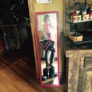 Meet your Posher, Catherine