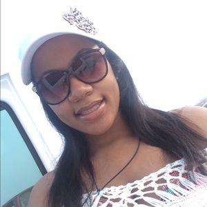 Meet your Posher, Chelsa