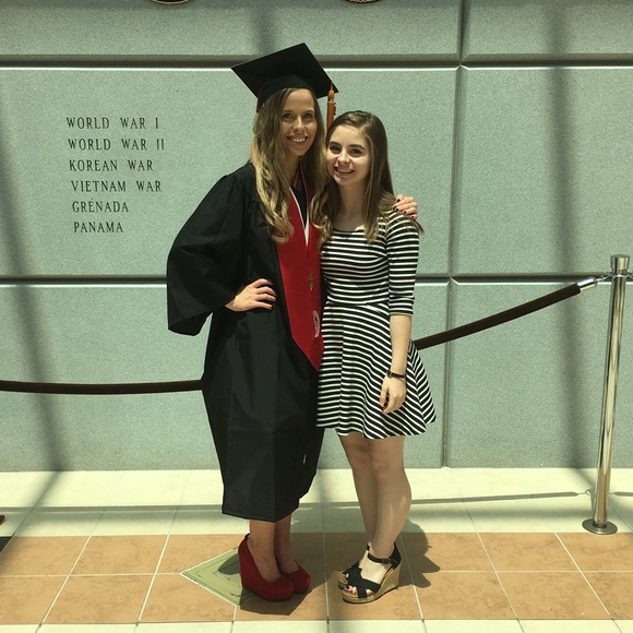 Meet your Posher, Brittany - Picture 2 of 4