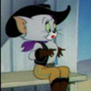 Meet your Posher, Chloe