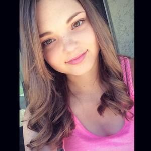 Meet your Posher, Kaitlyn