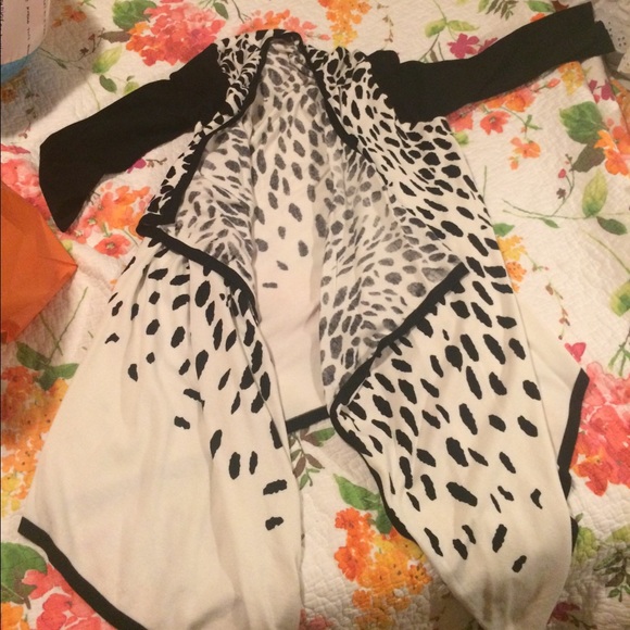 Neiman Marcus Sweaters - Black and white spotted cardigan