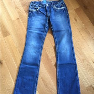 New diva boot cut jeans sz 10 cross pocket