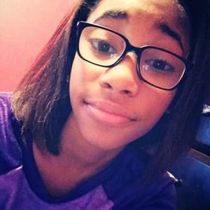 Meet your Posher, Mackenzie