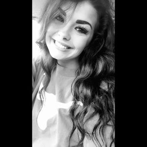 Meet your Posher, Carmen