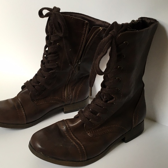 Brown lace up combat boots very cute wear