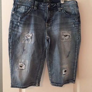 Women's Suki Flap Bermuda silver shorts