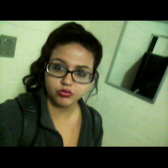 Meet your Posher, Morgan