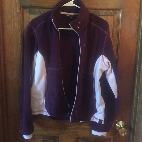Purple fleece winter jacket! Very warm :) - Picture 1 of 2