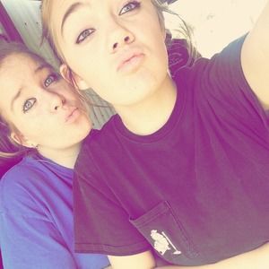 Meet your Posher, Desiree