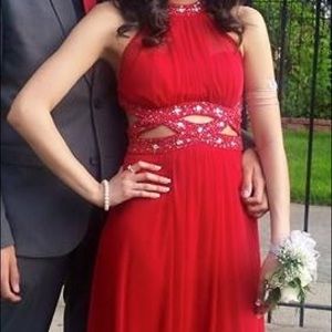 Red prom/homecoming dress