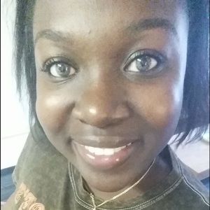 Meet your Posher, Whitney