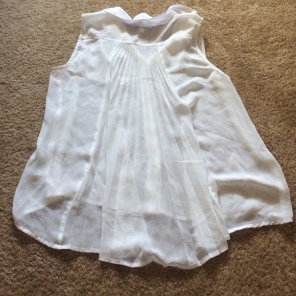 Sheer top bundle - Picture 3 of 3