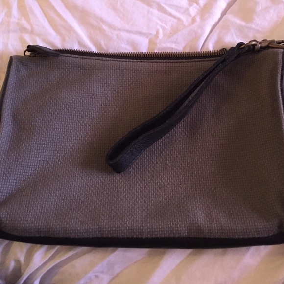 Liebskind Constru clutch. - Picture 2 of 3