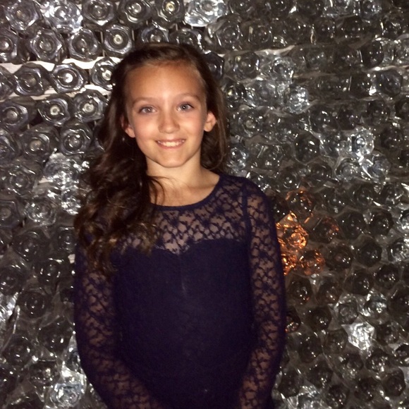 Meet your Posher, Lizzie - Picture 1 of 1