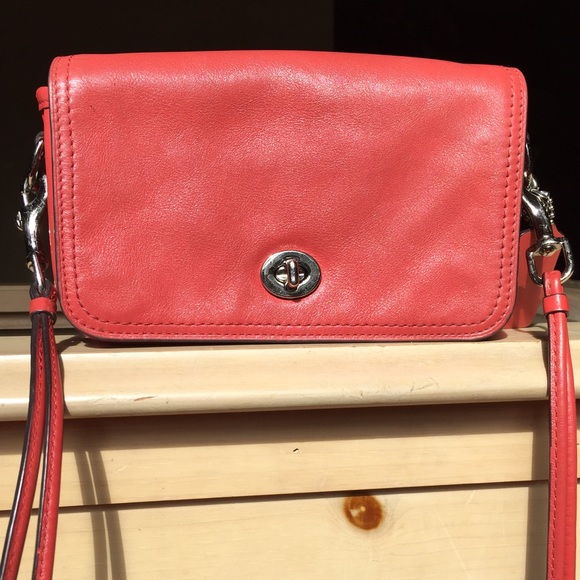 Coach Legacy Leather Penny Shoulder Purse - Picture 2 of 4