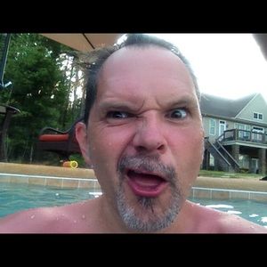 Meet your Posher, Todd