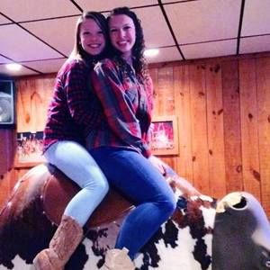 Meet your Posher, Hannah