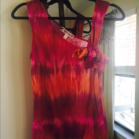 Asymmetrical Tank - Picture 2 of 3