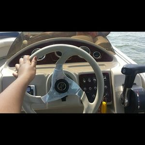 Meet your Posher, Selah