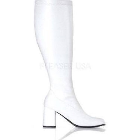 BRAND NEW WHITE COSTUME BOOTS!