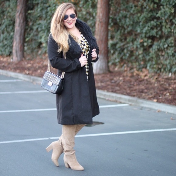 Zara Shoes - Tan Suede Zara Boots