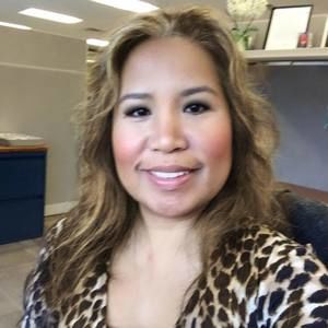 Meet your Posher, Carmela