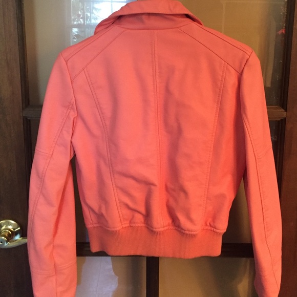 FINAL DROP‼️ Coral Jacket - Picture 2 of 4