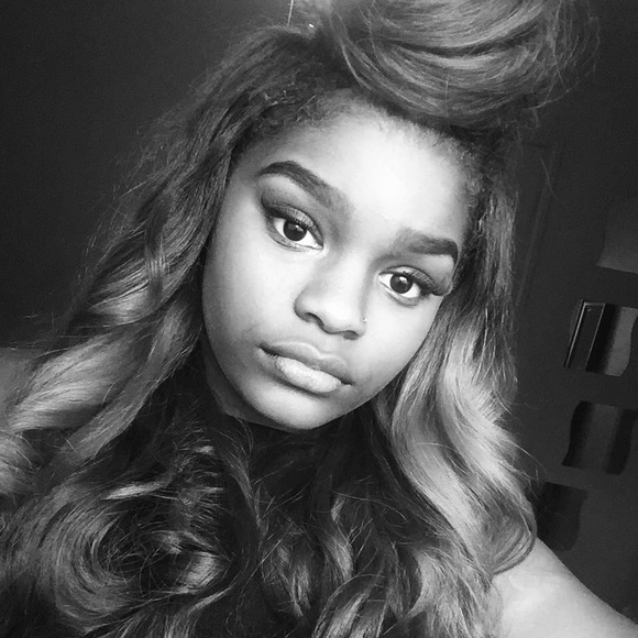 Meet your Posher, Cydni