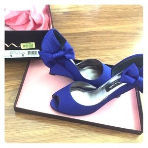 Nina electric blue bow heels