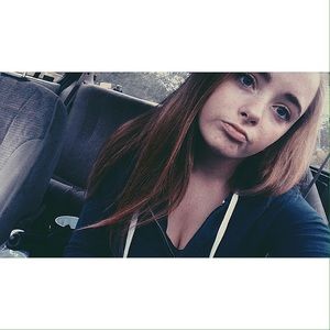 Meet your Posher, Sky