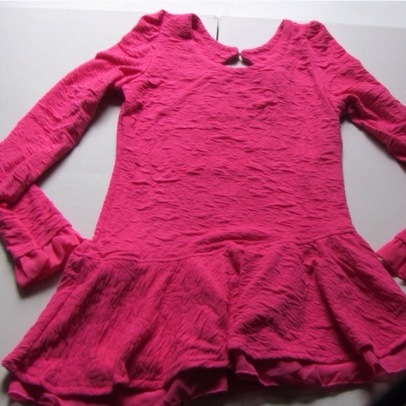 Peplum Long Sleeve Asymmetrical Top Ruffle Detail - Picture 3 of 5