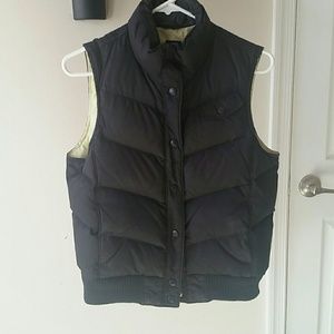 GAP puffy vest