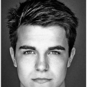 Meet your Posher, Bailey