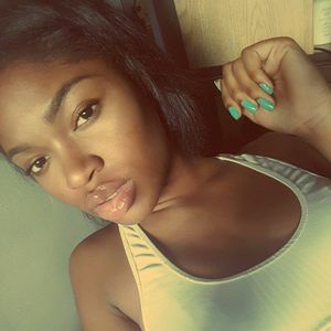 Meet your Posher, Jade