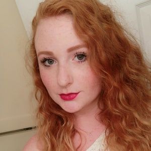 Meet your Posher, Chrissy