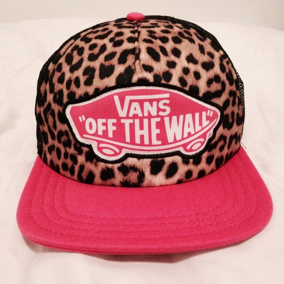 NWOT Pink Vans SnapBack