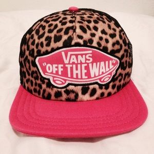 NWOT Pink Vans SnapBack