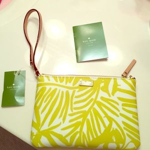 Kate spade wristlet new lolly
